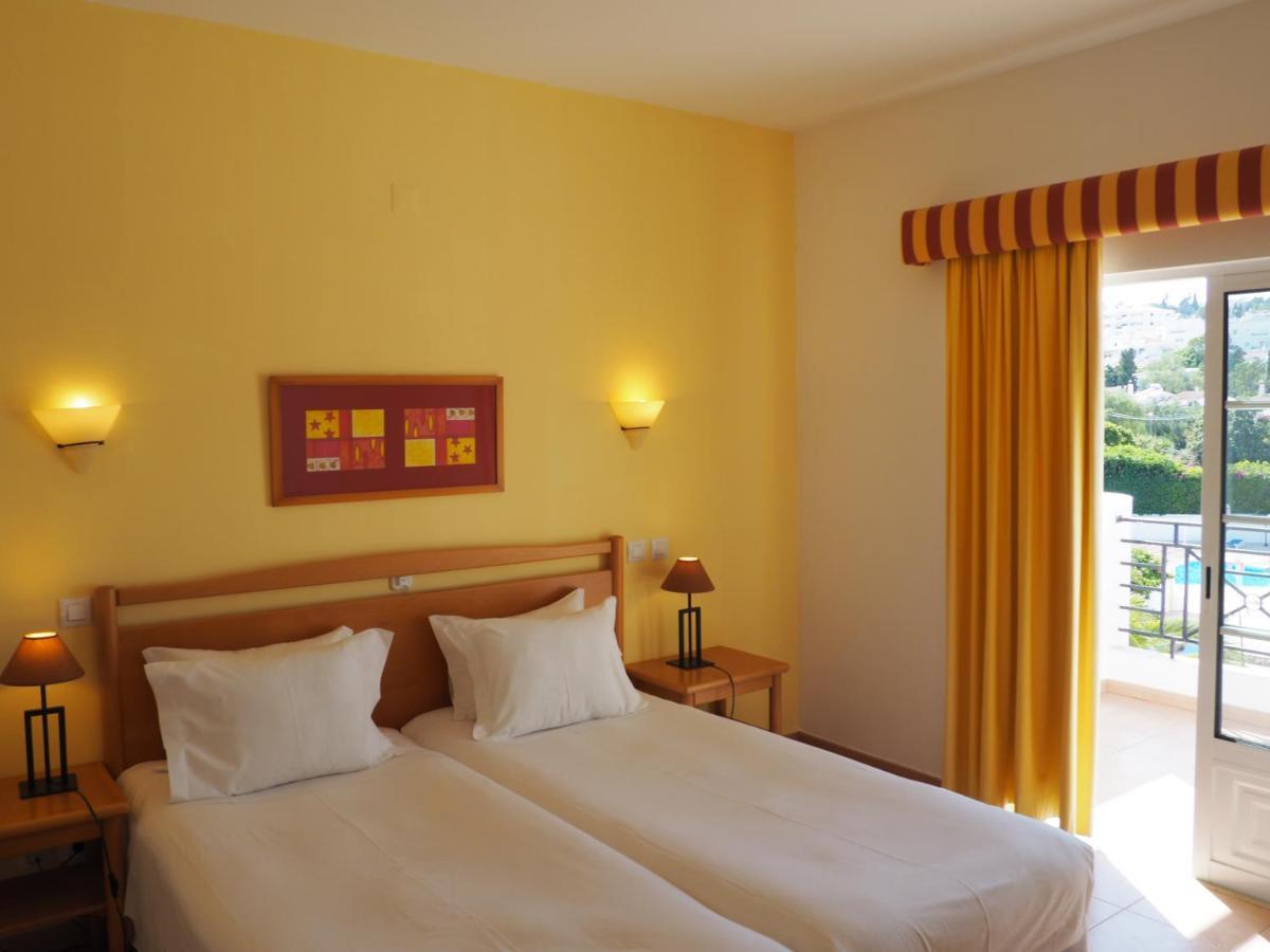 Club House Cvl Hotel Luz Buitenkant foto