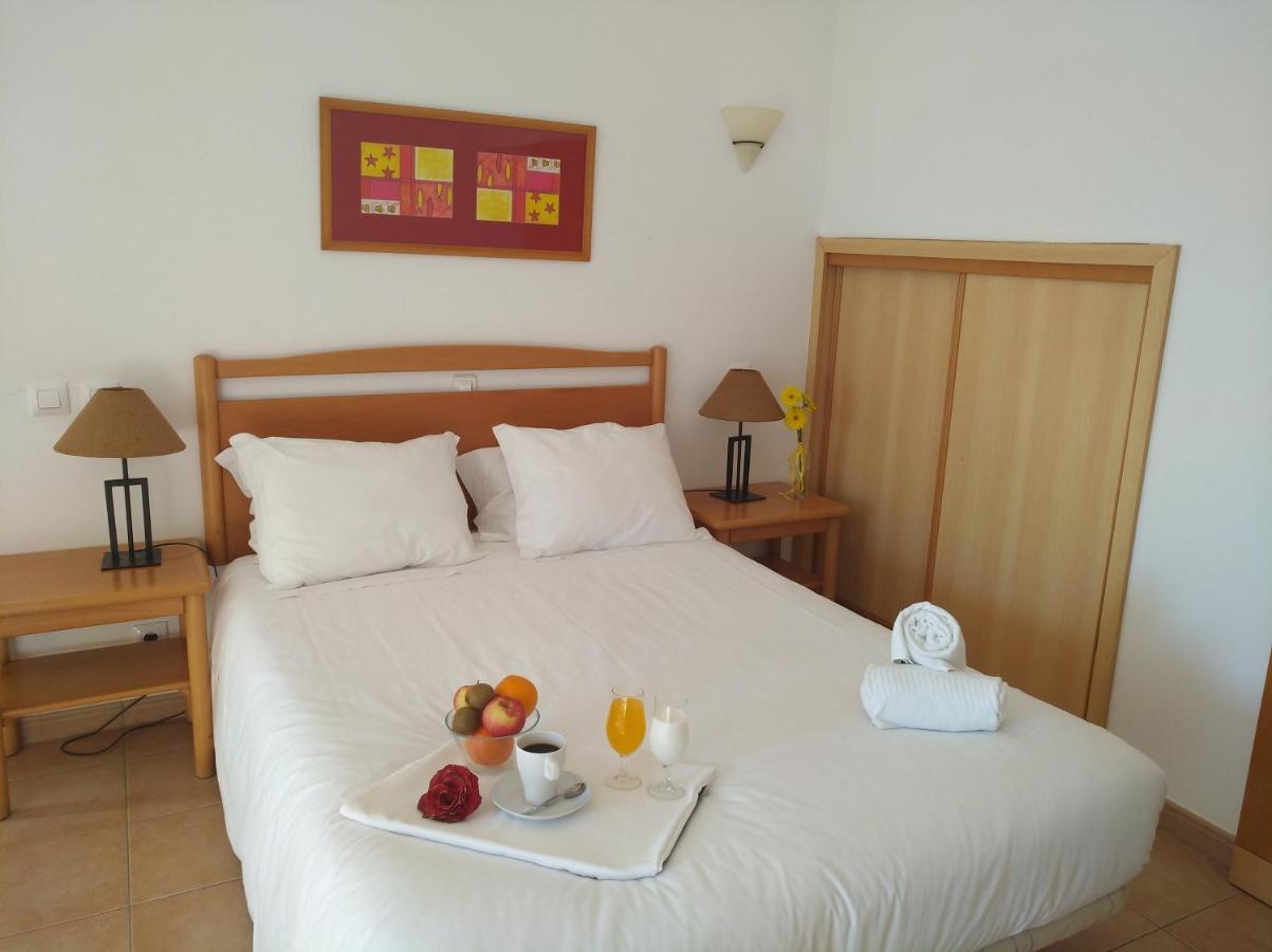 Club House Cvl Hotel Luz Buitenkant foto