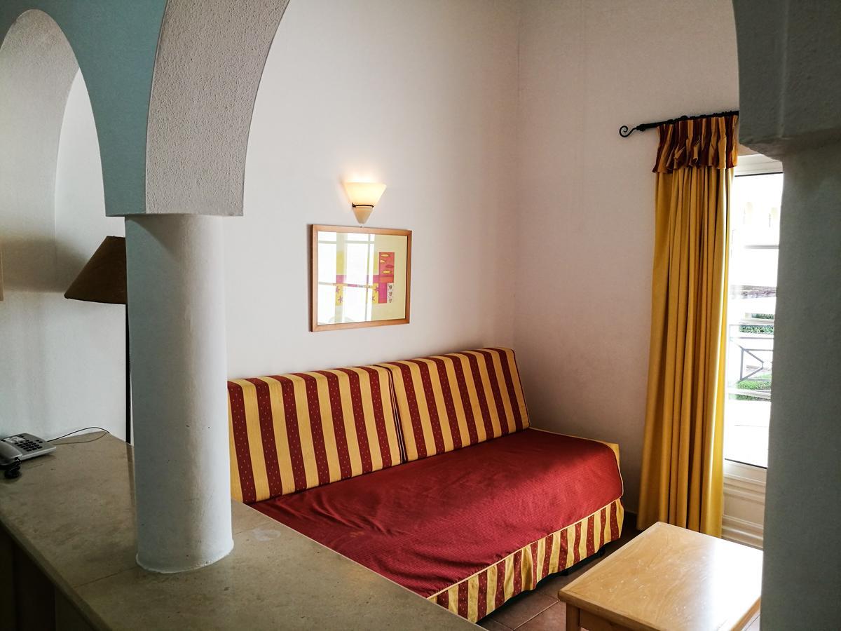 Club House Cvl Hotel Luz Buitenkant foto