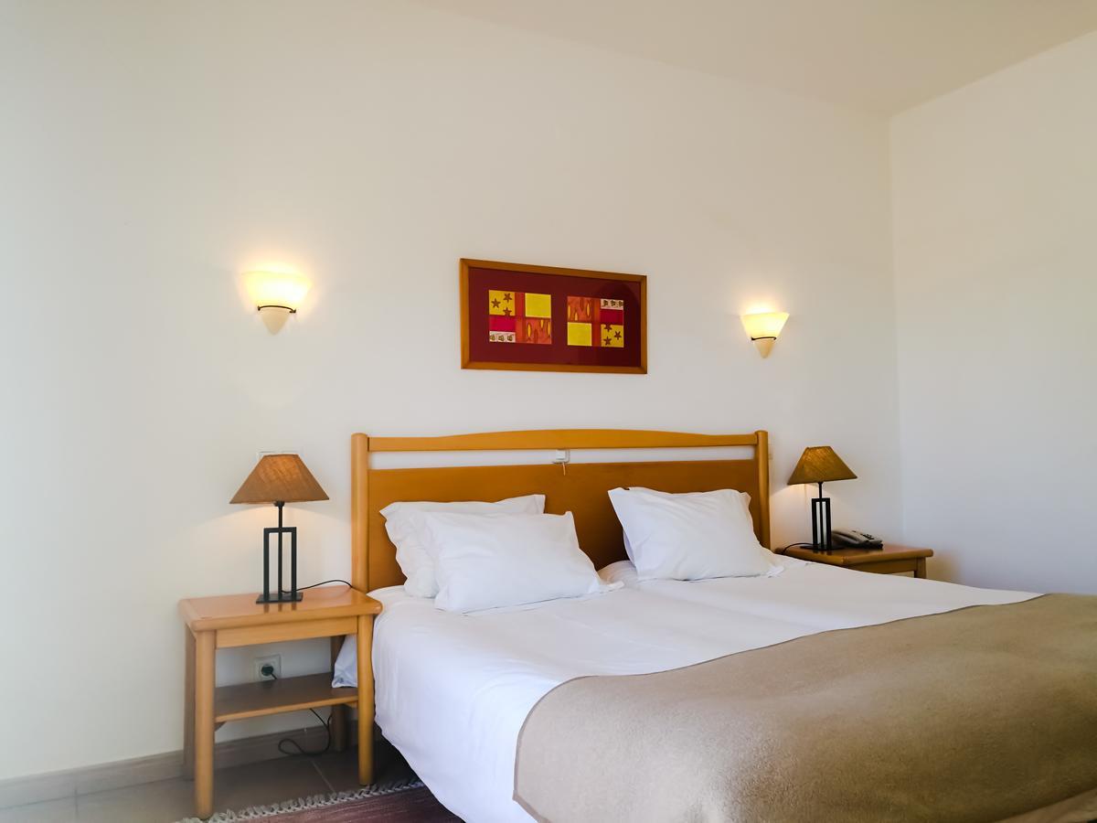 Club House Cvl Hotel Luz Buitenkant foto