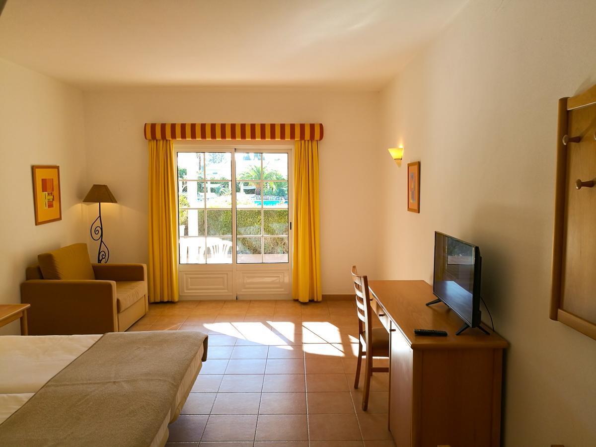 Club House Cvl Hotel Luz Buitenkant foto