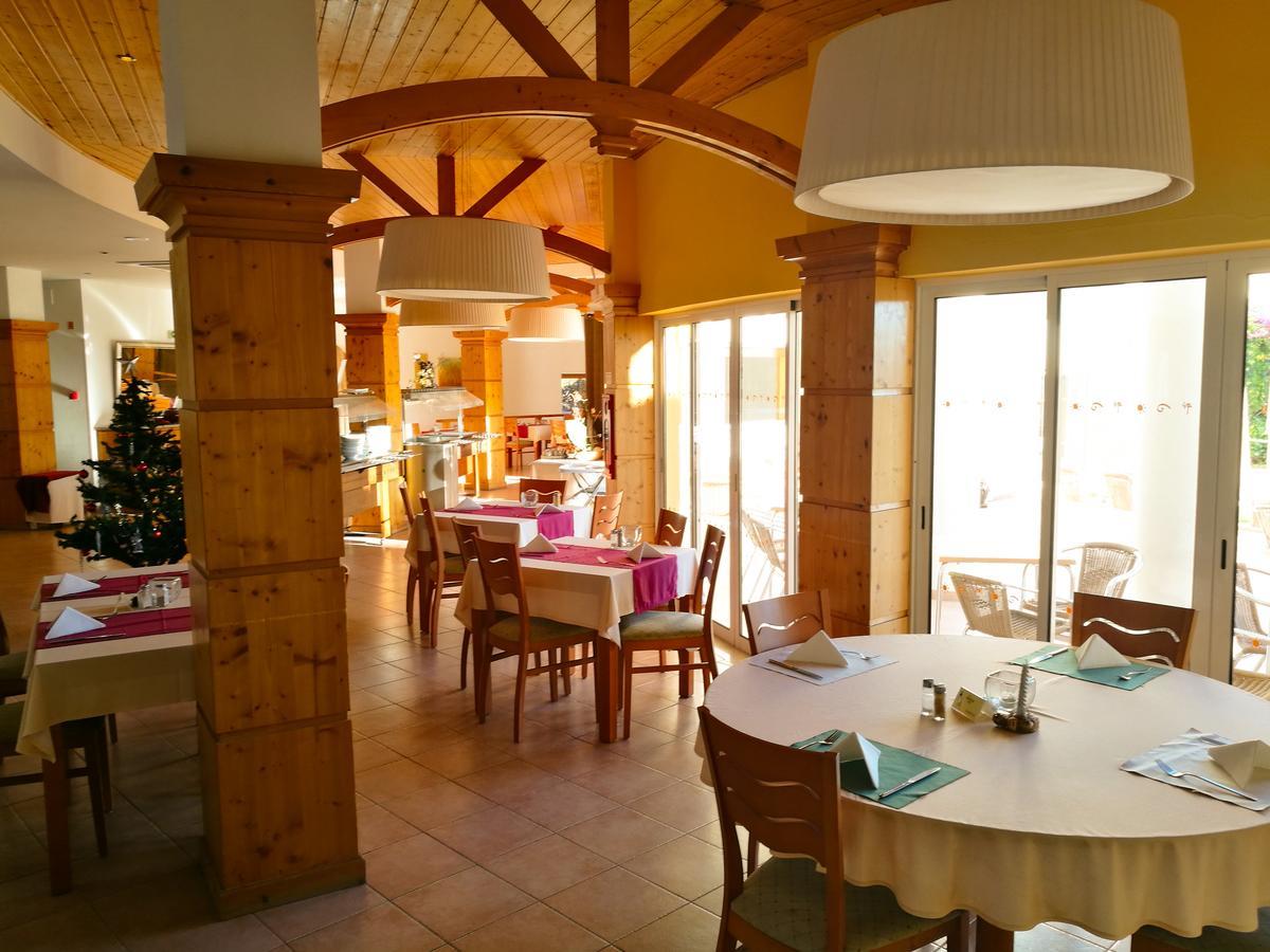 Club House Cvl Hotel Luz Buitenkant foto