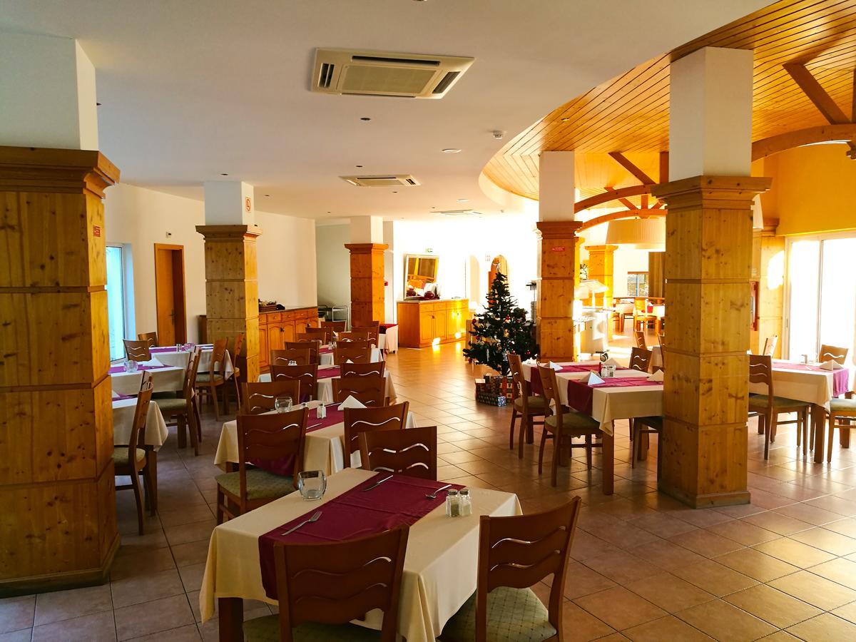 Club House Cvl Hotel Luz Buitenkant foto