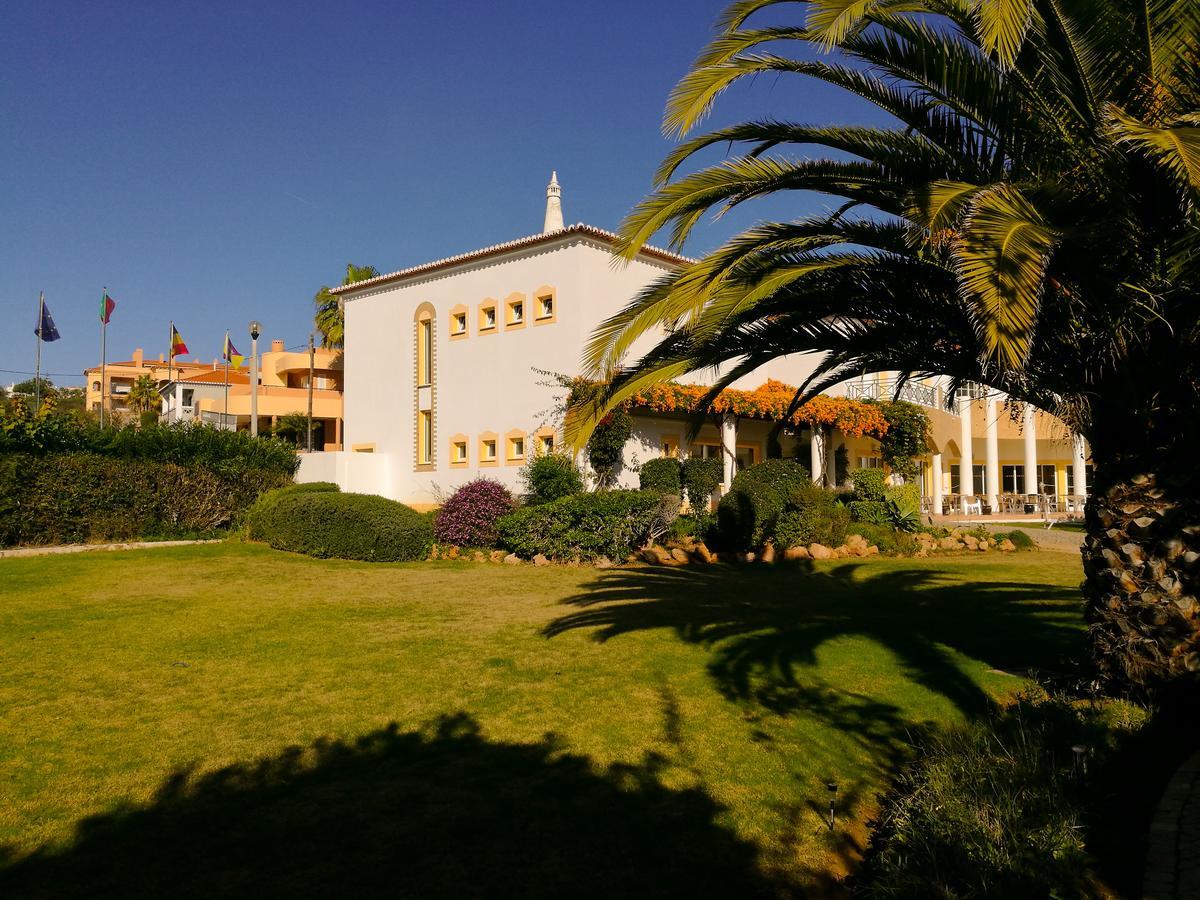 Club House Cvl Hotel Luz Buitenkant foto