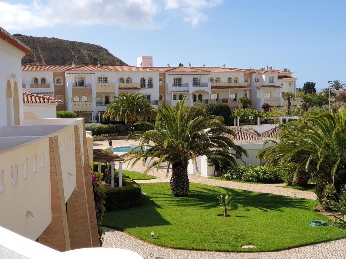 Club House Cvl Hotel Luz Buitenkant foto