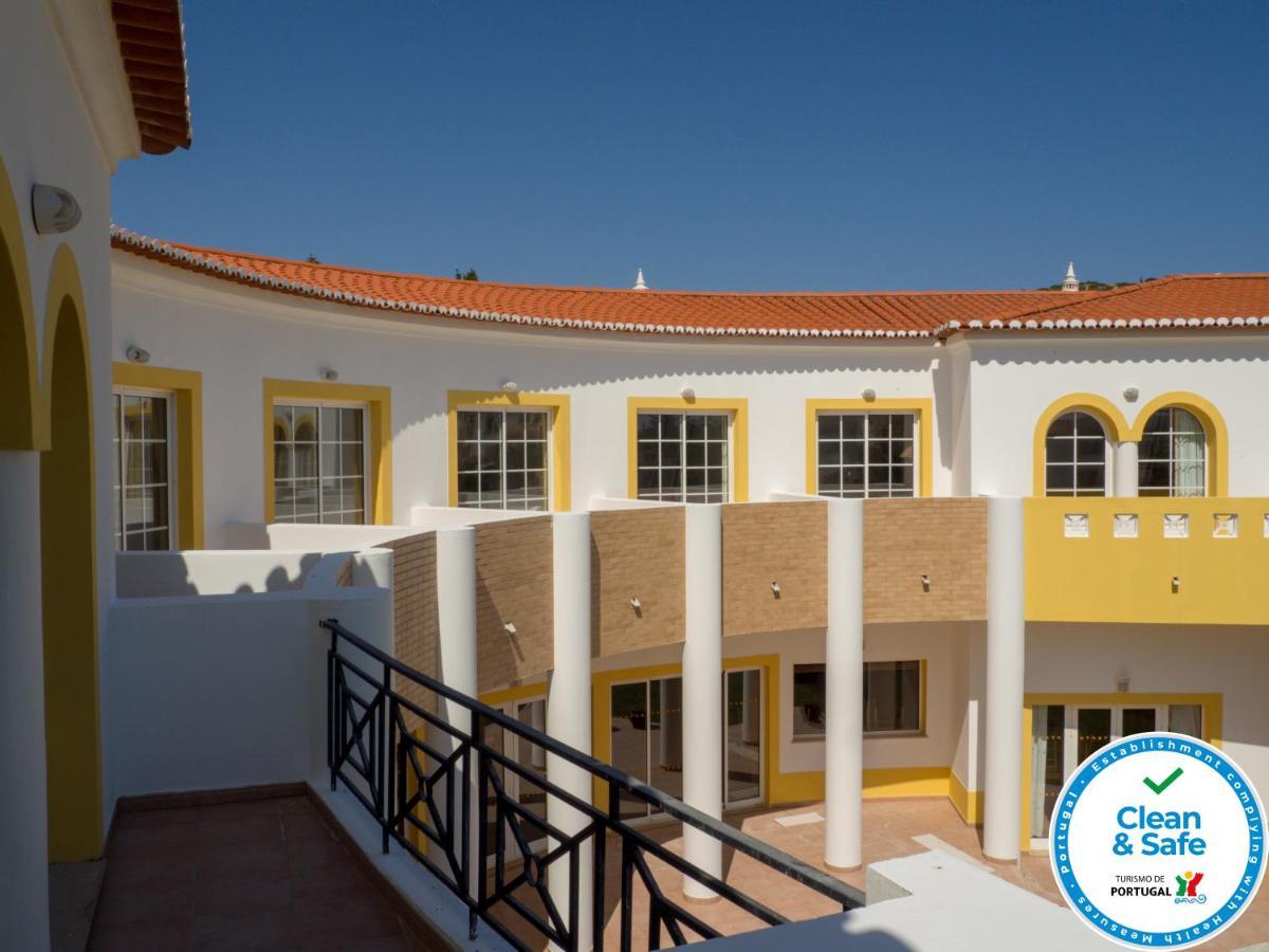 Club House Cvl Hotel Luz Buitenkant foto