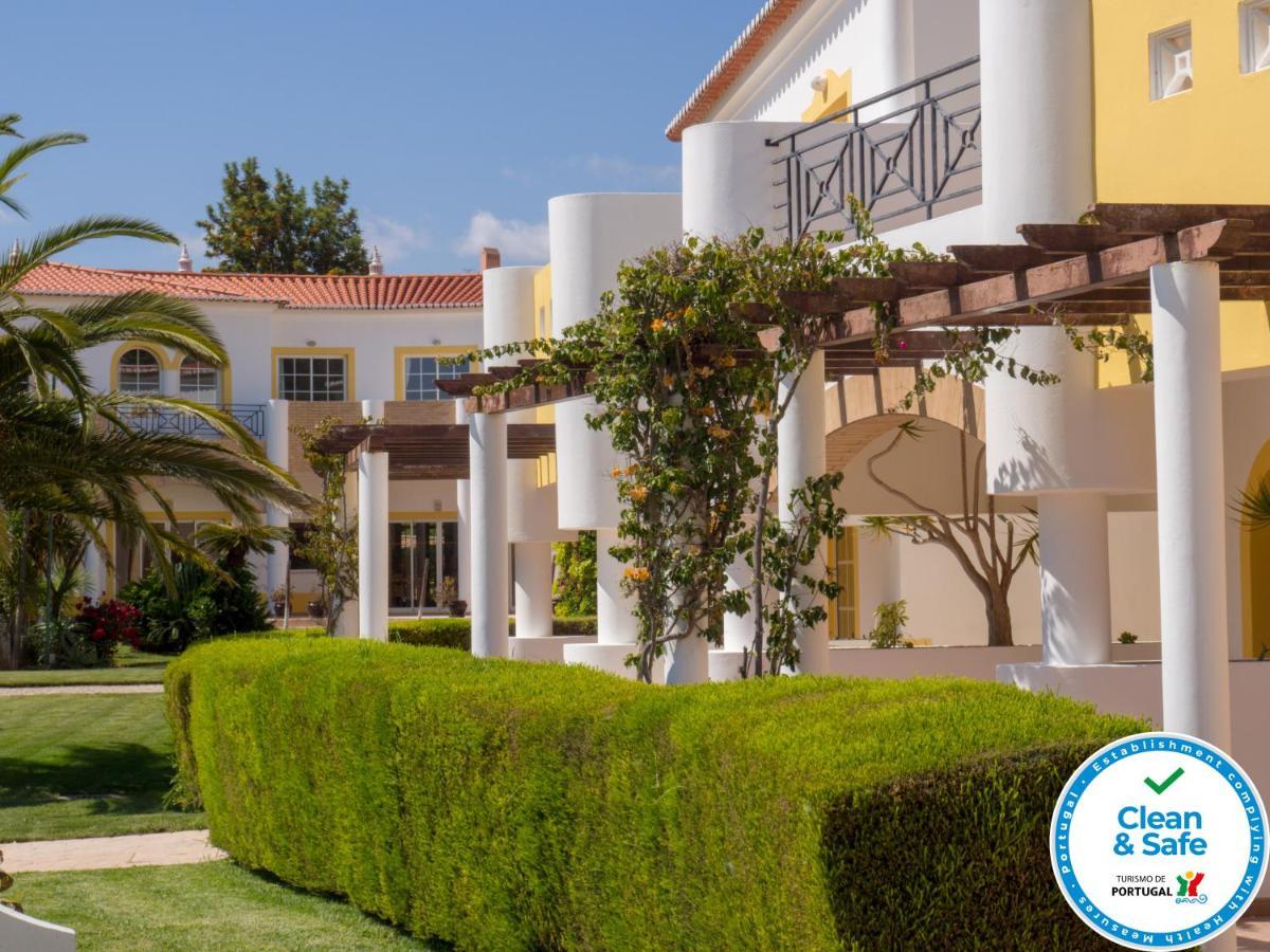 Club House Cvl Hotel Luz Buitenkant foto