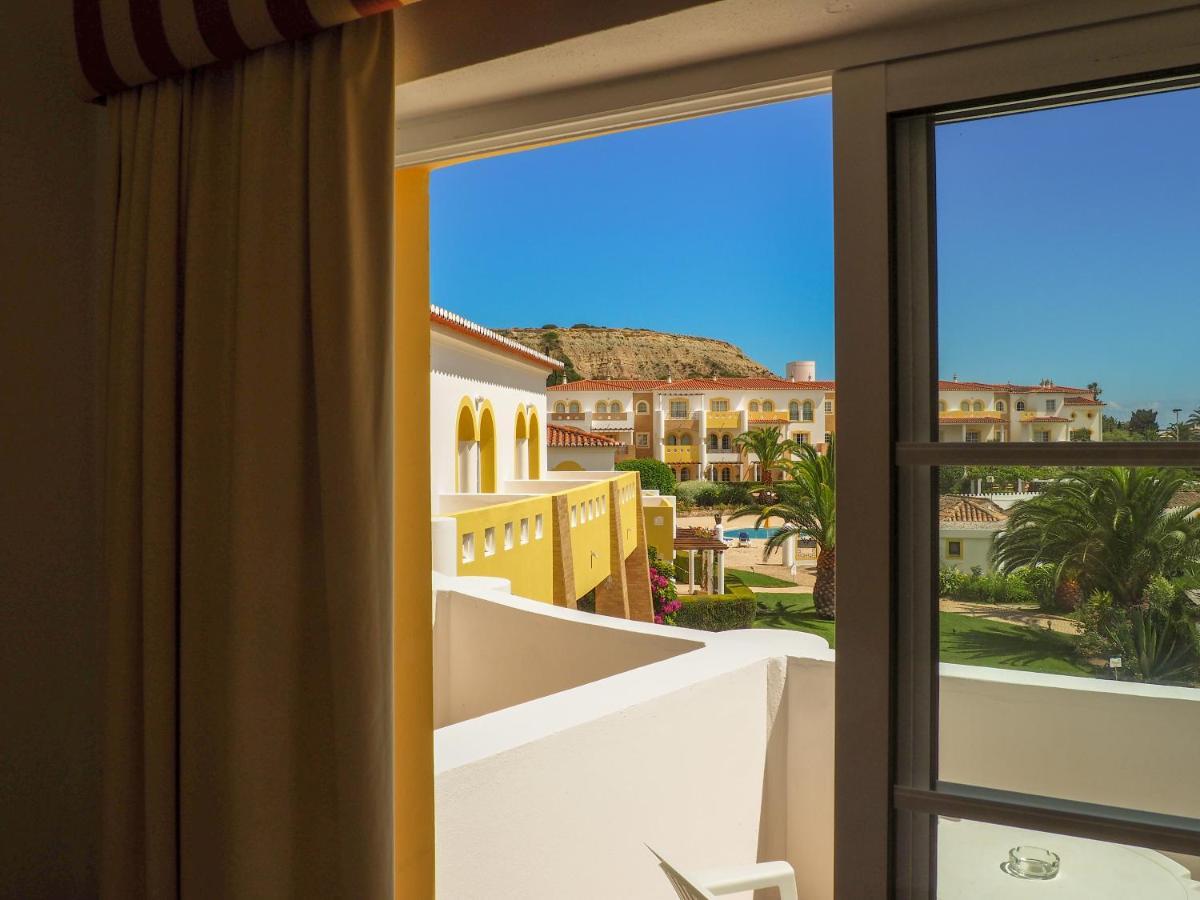 Club House Cvl Hotel Luz Buitenkant foto